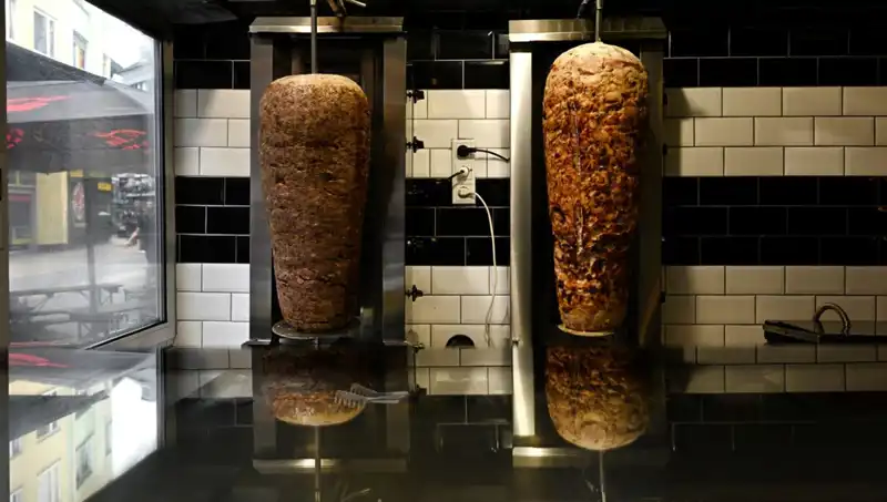 Döner Krizi Kapıda: Türkiye'nin İkonik Lezzeti Tehlikede Mi?