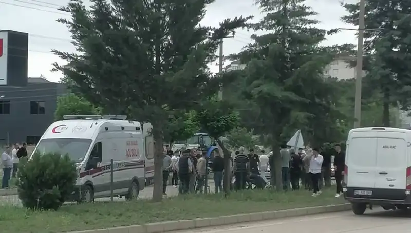 Yaya Geçidinde Kamyonetle Çarpan Çocuk Hayatını Kaybetti