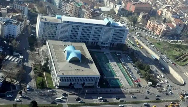 İBB Soruşturmasında Enderun WhatsApp Grubuyla İlgili Şok Gelişme!