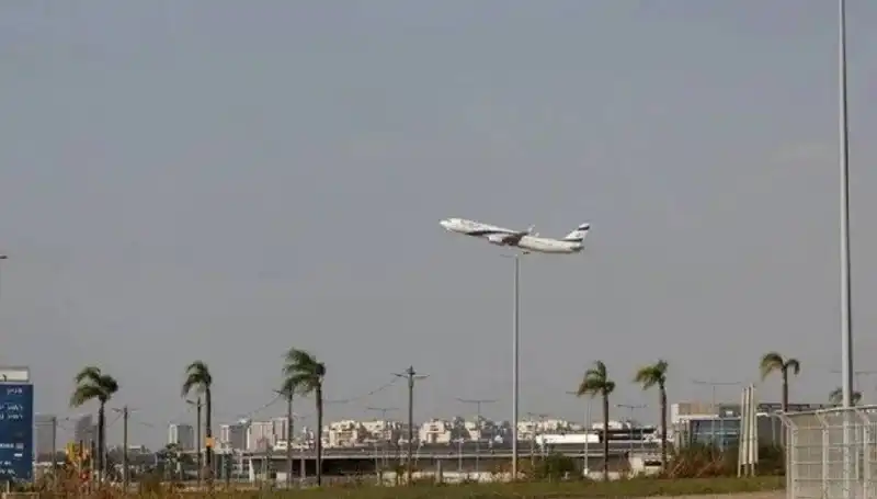 Yemenli Husiler, Ben Gurion Havalimanı’nı Saldırı Hedefi Yaptı: Güvenlik Krizi Başladı