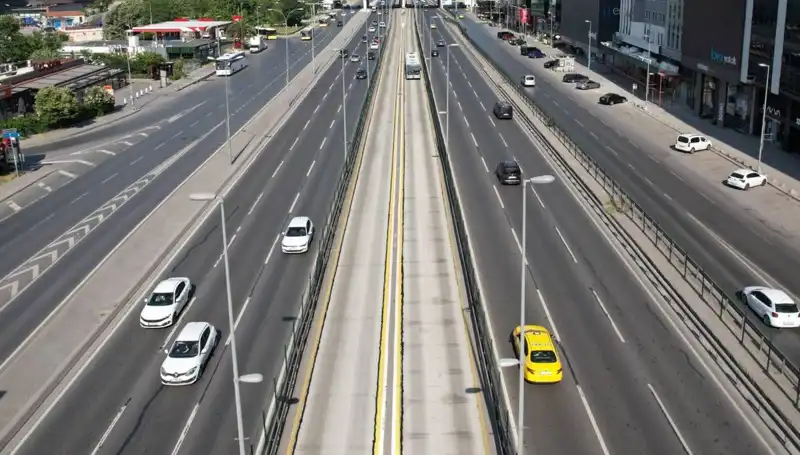 İstanbul’da Bayramda Boş Kalan Yollar: Nedenleri ve Sonuçları