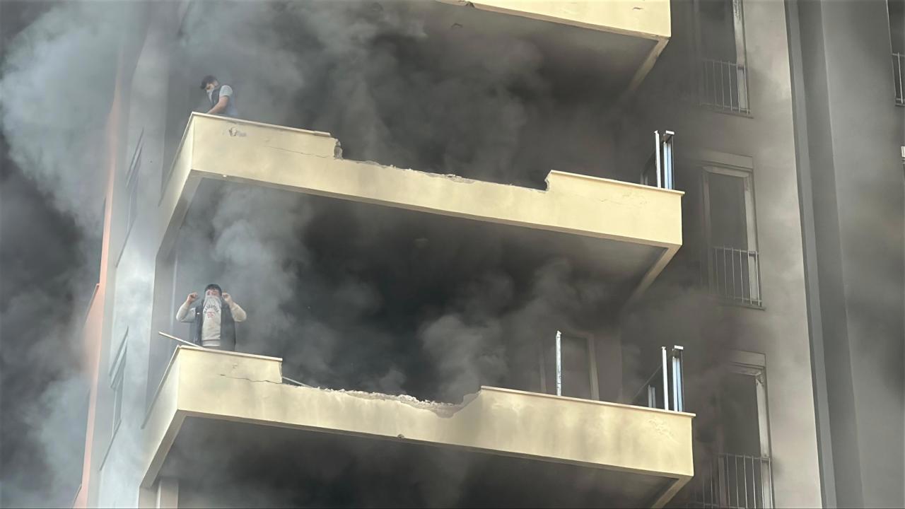 Antalya'da Otelde Yangın Çıktı!