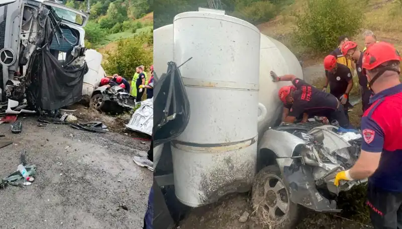 Beton Mikseri Devrildi: Otomobilin Üzerine Düşen Korkunç Tahribat