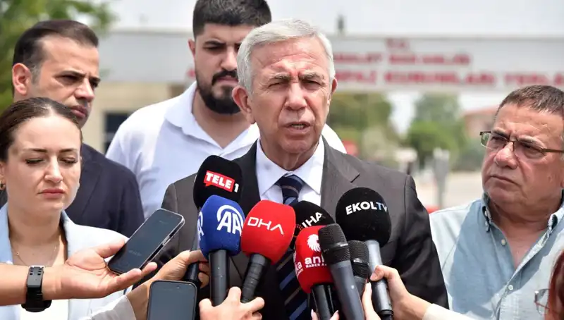 Mansur Yavaş’tan Muhittin Böcek’e Resmi Ziyaret: İş Birliği Fırsatları Neler?