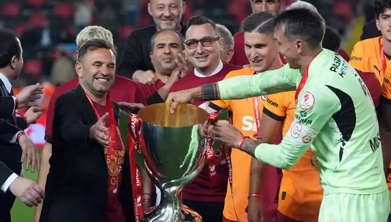 Okan Buruk, Galatasaray'daki Gelecek Hedeflerini Açıkladı