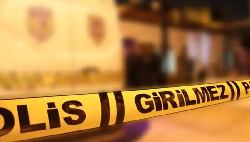 İzmir'de Şok Eden Kavga: Aile İçinde 4 Yaralı, Birisi Çocuk!