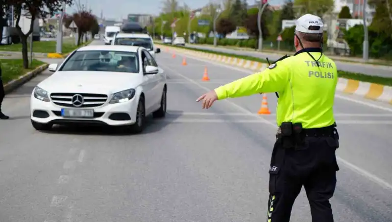 2025 Yılı İçin Beklenen Yeni Trafik Cezaları ve Değişiklikler