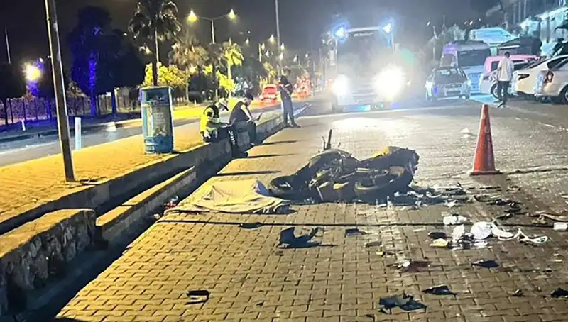 Alanya’da Feci Motosiklet Kazası: Genç Hayatını Kaybetti
