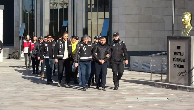 Balyozla Kavga Eden Şüpheliler Serbest Bırakıldı: Olayın Detayları Neler?