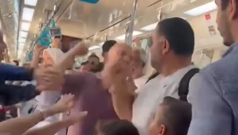 Marmaray'da Yumruklu Kavga: Halkın Güvenliği Sorunlu!