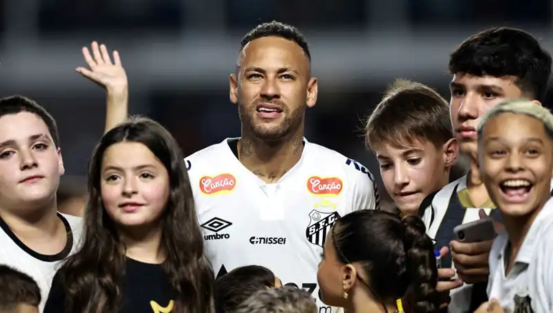 Fenerbahçe, Neymar İle Anlaşma Sağlayabilir Mi? Yeni Gelişmeler!
