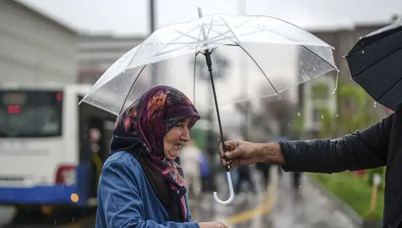 Tüm Yurtta Gök Gürültülü Sağanak Bekleniyor: Bugün Hava Nasıl Olacak?