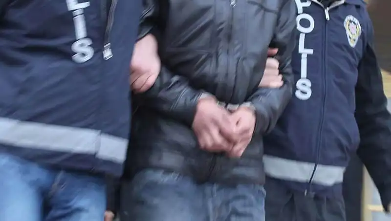 Erzincan'da Uyuşturucu Operasyonu: 5 Kişi Tutuklandı, Detaylar Şok Edici