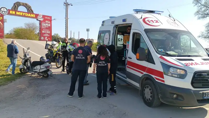 Edirne'de Motosiklet Kazası: Gözler Yolda, Hayatlar Tehlikede!