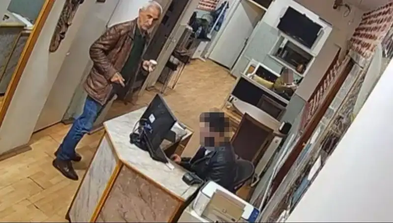 Özgür Özel'e Saldıran Selçuk Tengioğlu’nun Şok Edici Son Görüntüleri Ortaya Çıktı!