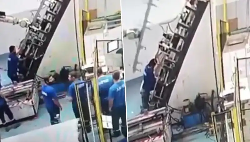 Fabrikada Dehşet Anları: Makine Sırtına Saplandı, İşçi Yaralandı!