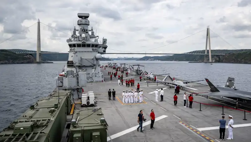 TCG Anadolu, Sarayburnu’ndan Yeni Bir Maceraya Yelken Açtı!