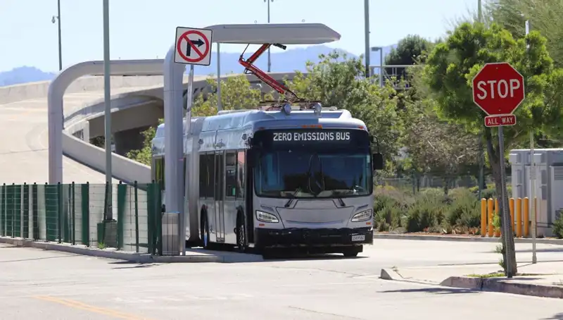 Avrupa'da Elektrikli Otobüs Sayısı Patladı: Yasaların Etkisi Nereden Geliyor?