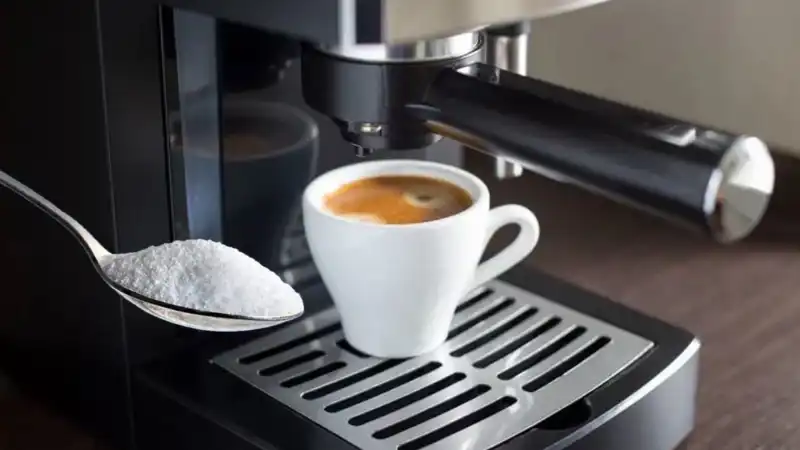 Kahve Makinenizin Ömrünü Uzatmanın Sırrı: Altın Değerinde Taktikler